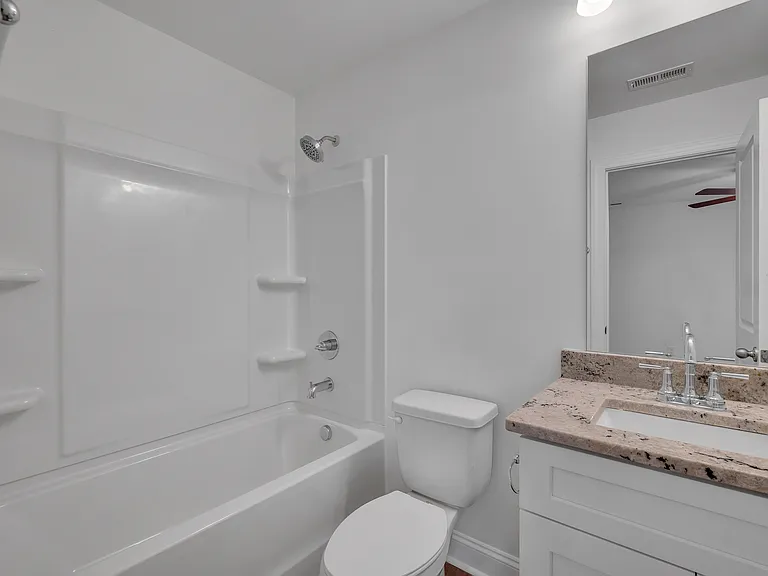 131 Hamil St — Photo 20