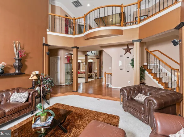 9924 Oxbridge Way, Bowie, MD 20721