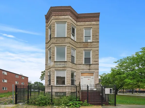 2857 W Polk St, Chicago, IL 60612