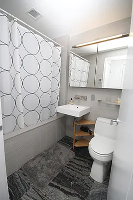 Rented by Station Cities | media 28