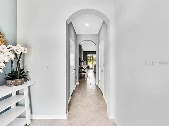 2nd image of 402 Feltrim Reserve Blvd