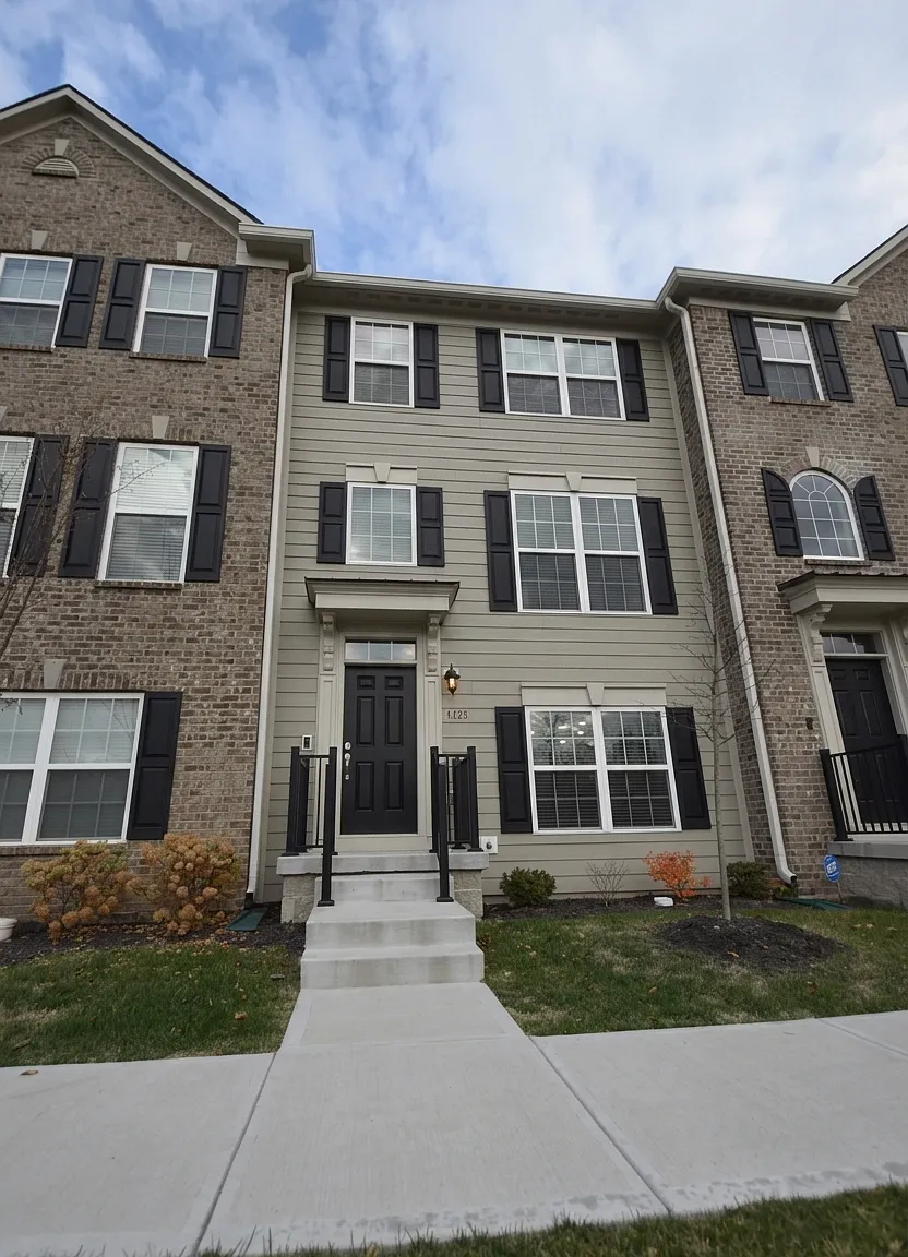 3 bed, 1710 sqft, $2,495 — Photo 1