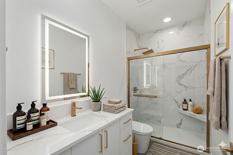 4th image of 7615 NE 198th Court