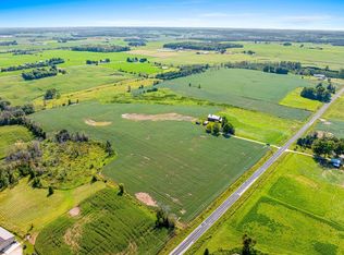 8177 Middle Rd, Manitowoc, WI 54220