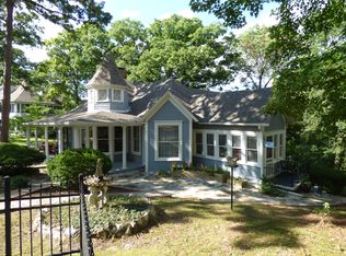 8 Lookout Cir, Eureka Springs, AR 72632