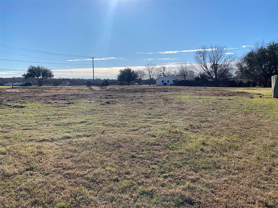 1st image of 7220 Woodbend Park Rd
