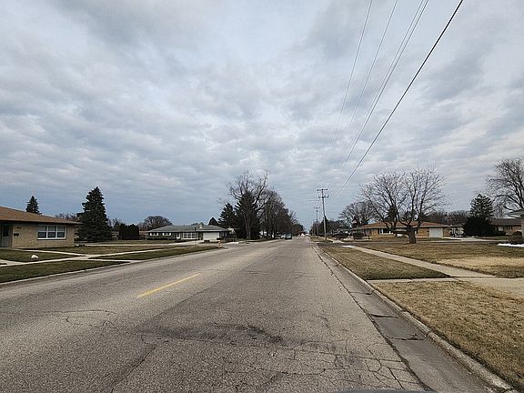 5th image of 2321-2323 Mount Zion Ave