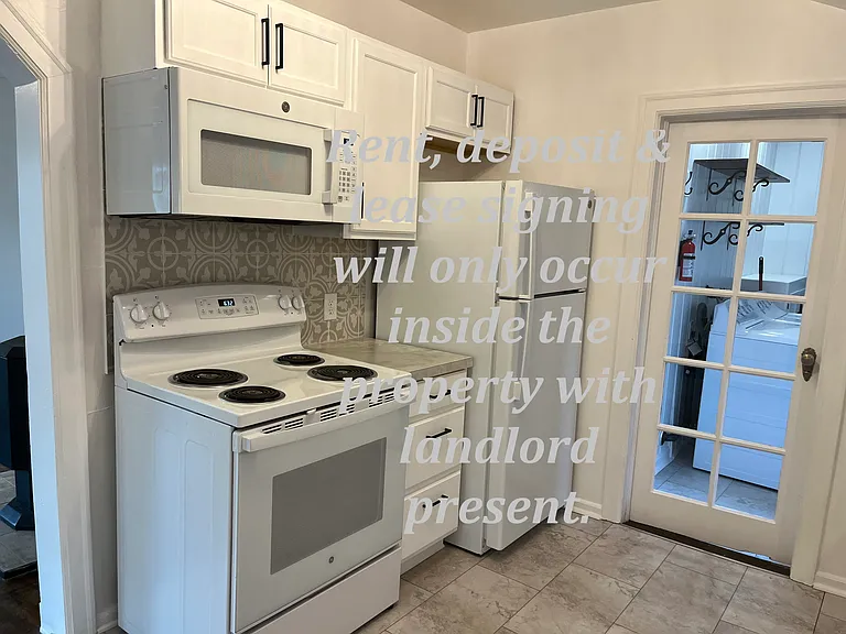1102 E Liberty Ave — Photo 4