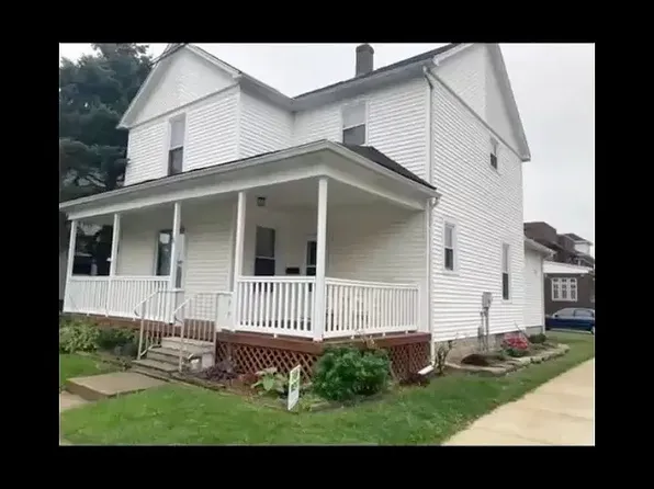 5 W Pearl St, Wapakoneta, OH 45895