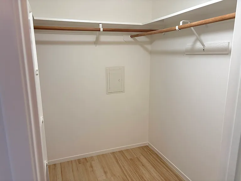 364 Malcolm Ave — Photo 12