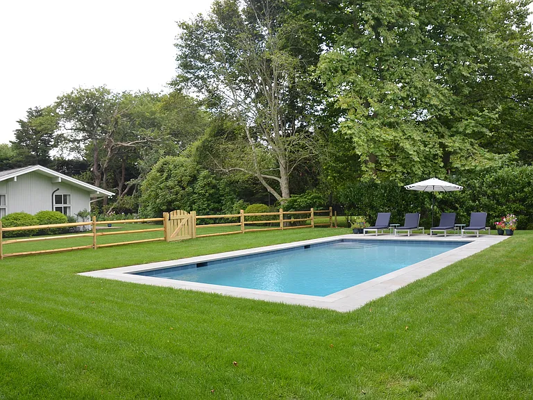 350 Bluff Rd — Photo 26