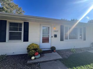 1237 Melrose Ave, Iowa City, IA 52246