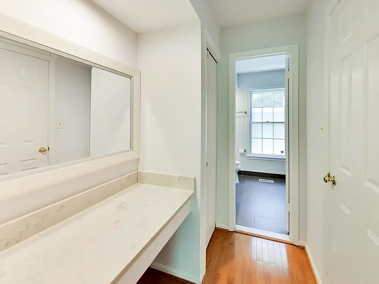 991 Farm Haven Dr — Photo 13