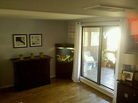 5th image of 102 N 21st St #2152840468