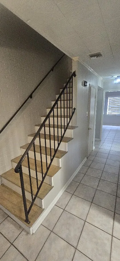 3 bed, 2.5 bath, 1600 sqft, $1,475 — Photo 2