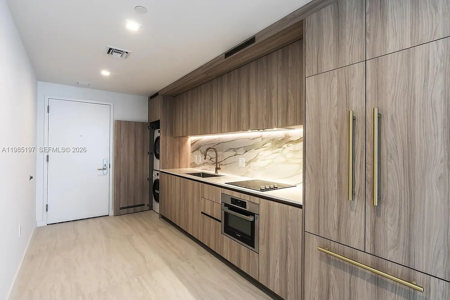 Viceroy Residence — Photo 4