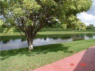 205 Somerset Way, Weston, FL 33326