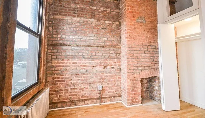 Rented by Metropolitan Property Group | media 27