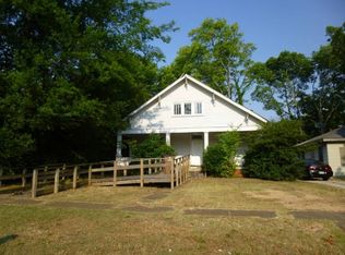 223 6th Ave NW, Decatur, AL 35601