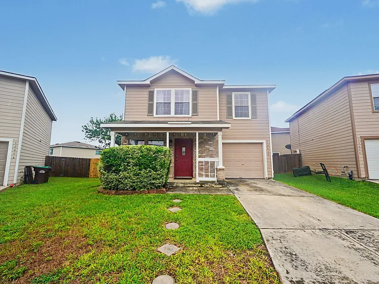 12410 Tallow Cir — Photo 2