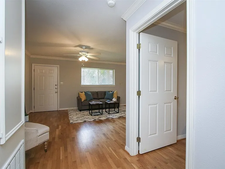 1307 Welch St #3 — Photo 12
