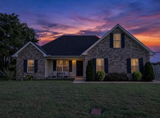 609 Fall Creek Dr, Murfreesboro, TN 37129