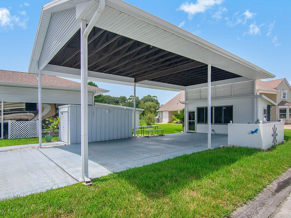 1st image of 404 Plantation Dr