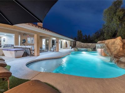 5870 N Durango Dr, Las Vegas, NV, 89149