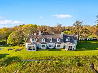 595 Treasure Ct, Fishers Island, NY, 06390