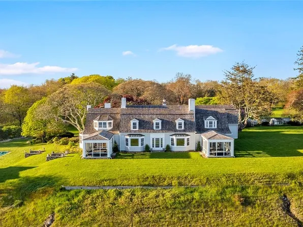 595 Treasure Ct, Fishers Island, NY 06390