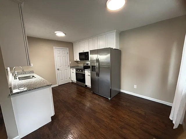 280 Granville St #B — Photo 9