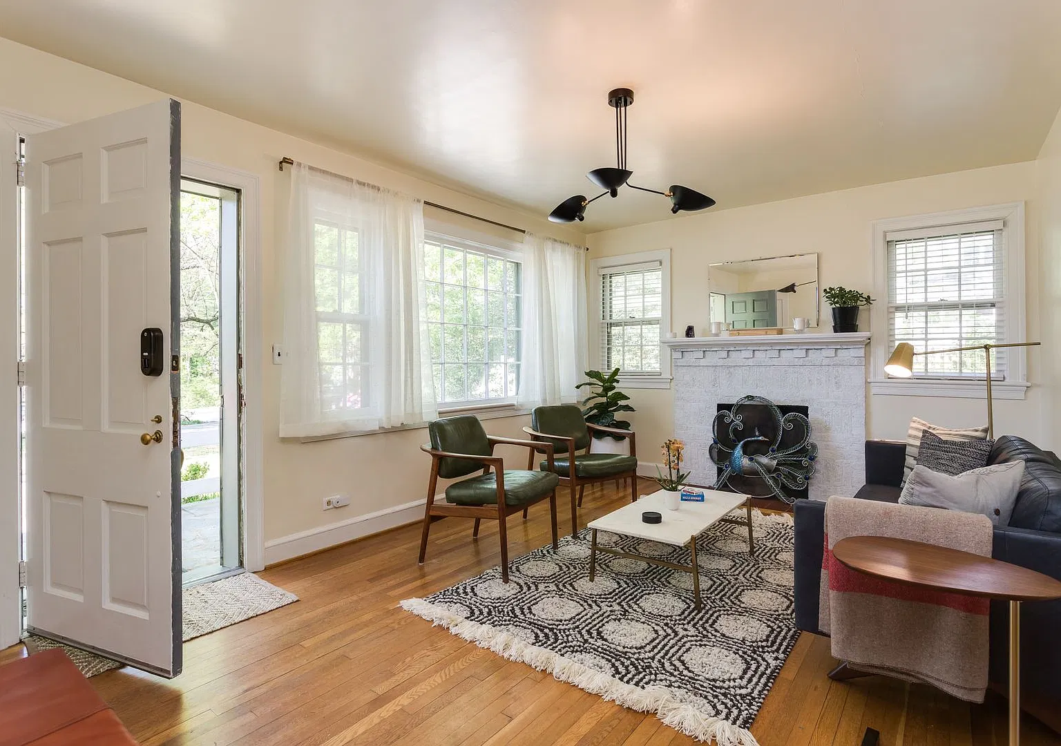 215 Cleveland Avenue - Charming Fry Spring's Home Nestled on a Corner Lot! — Photo 3