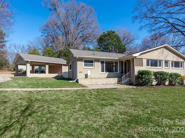 4211 Seaforth Dr, Charlotte, NC 28205