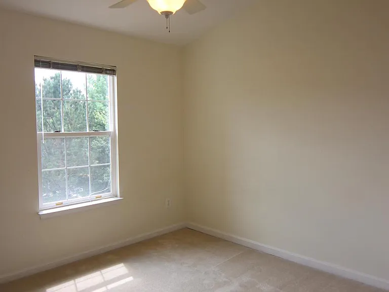 7491 Digby Grn — Photo 15