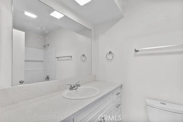 2 bed, 1100 sqft, $2,000 — Photo 4