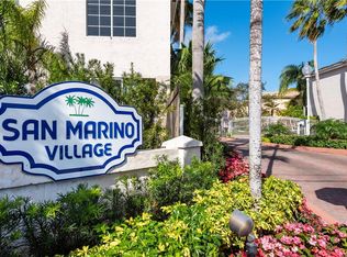 941 N 12th Ter, Hollywood, FL 33019