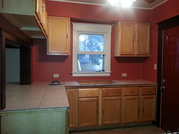 5th image of 247 Gold Ave NW