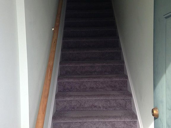 3rd image of 615 Adams St APT 1