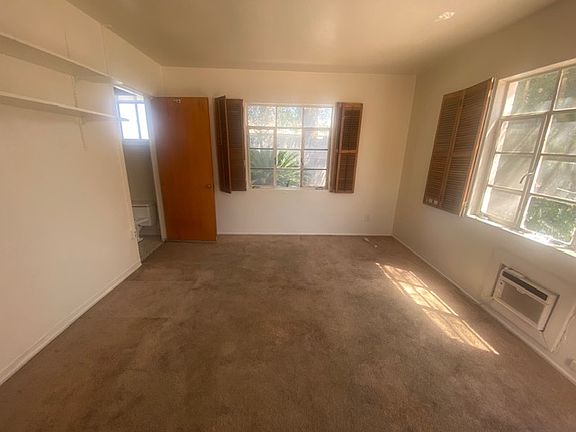 5th image of 1409 S Mill Ave #4