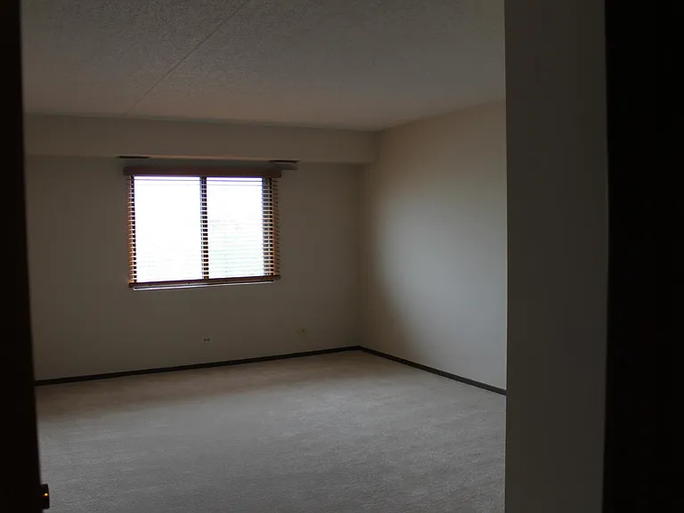 475 Plum Creek Dr #506 — Photo 6