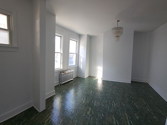 2nd image of 92-94 Park Hill Ave #1N