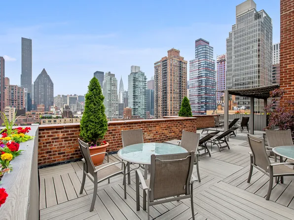 333 East 55th Street PHC image 16 of 17