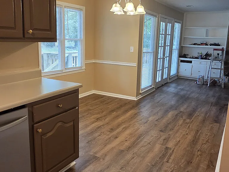 3295 Colony Dr SE — Photo 10