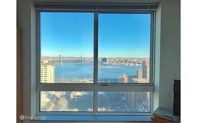 Sold by Douglas Elliman | media 28