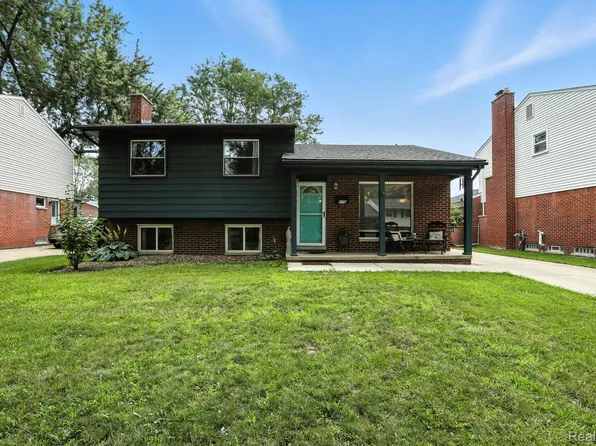 678 Shenandoah Dr, Clawson, MI 48017