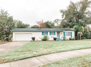 902 Santa Barbara Rd, Orlando, FL 32808