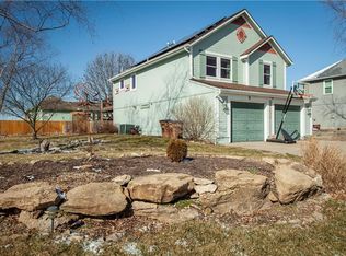 602 Cedar Falls Ct, Raymore, MO 64083