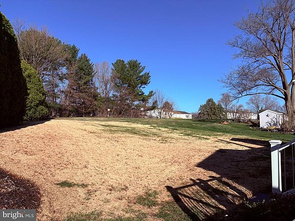 4th image of 46 Bellfalls Way