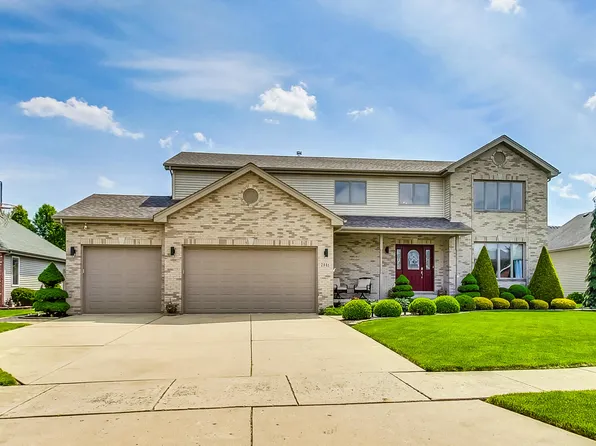 7341 Bell St, Schererville, IN 46375