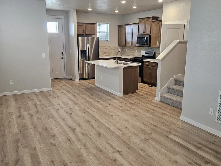 22224 E 6th Pl — Photo 4